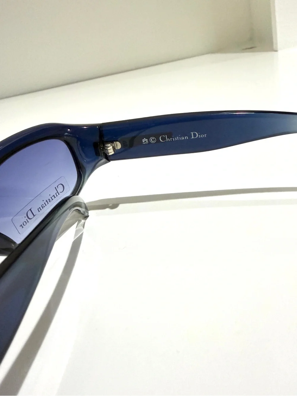 Vtg Christian Dior Chrystel 54Z Blue Gradient Sunglasses Y2K Deadstock Full Set